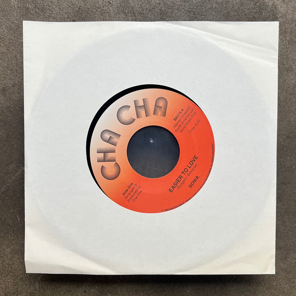 Sonia / Overnight Players – Easier To Love / Malcolm X