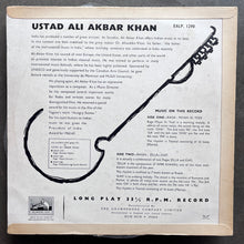Ustad Ali Akbar Khan  – Raga Miyan Ki Todi / Raga Zilla-Kafi