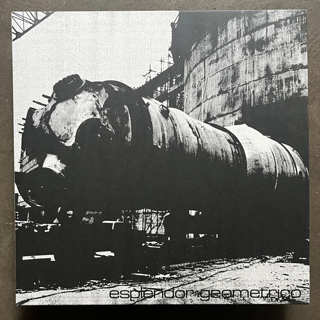 Esplendor Geometrico  – El Acero Del Partido - Héroe Del Trabajo