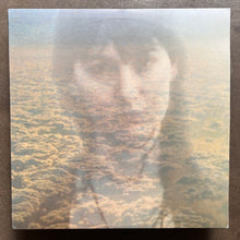 Weyes Blood And The Dark Juices – The Outside Room