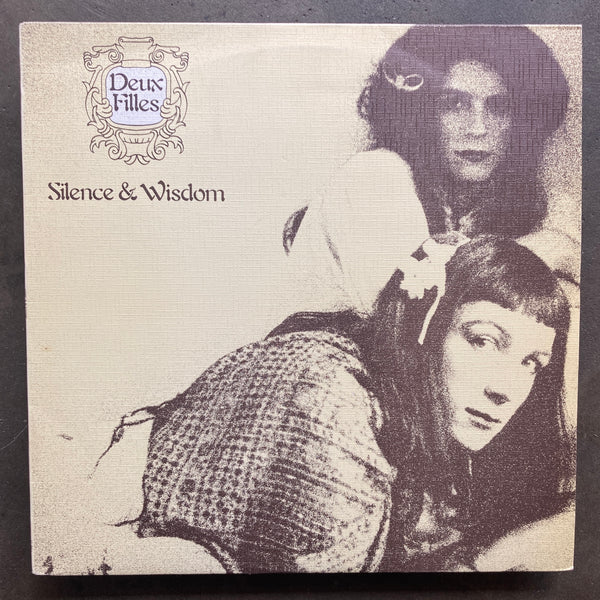 Deux Filles – Silence & Wisdom (Papier Maché)