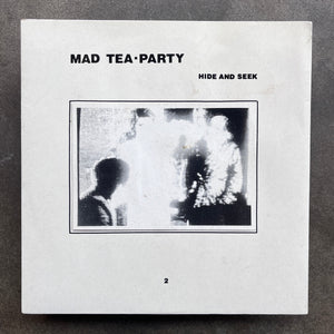 Mad Tea Party – Hide And Seek